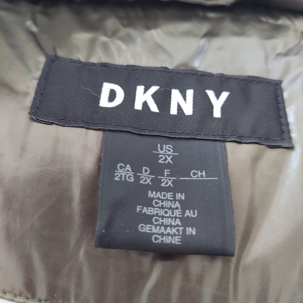DKNY Hooded Puffer - Picture 2 of 11